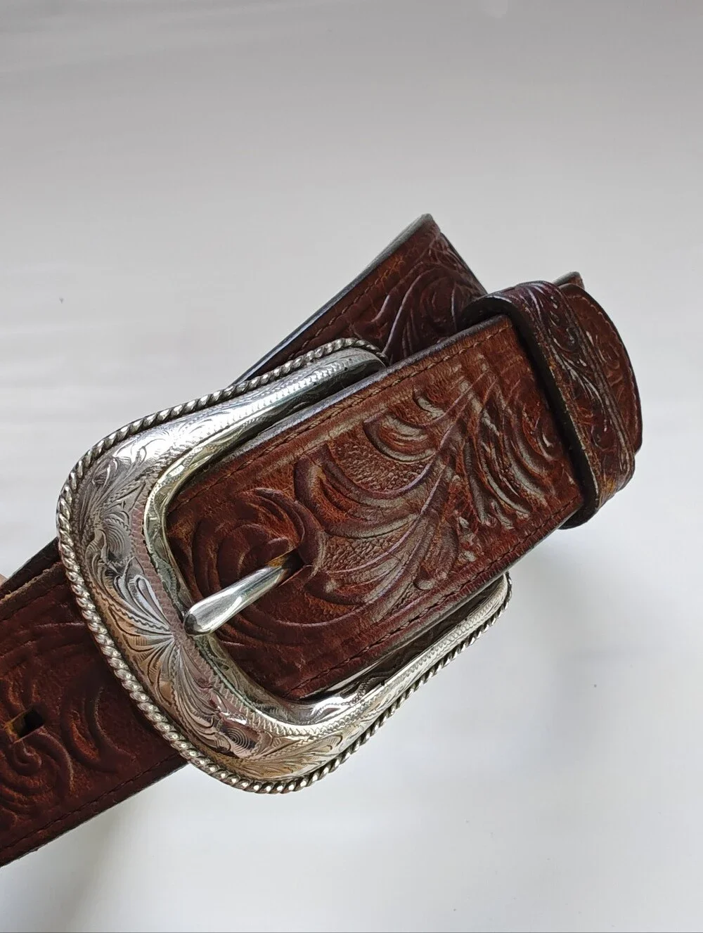 Silver Creek Vintage 1995 Tooled Leather Western Belt Brown Silver Buckle 38