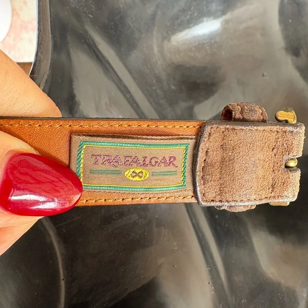 Trafalgar Brown Leather Belt with Brass Buckle sz 38 preloved no flaws