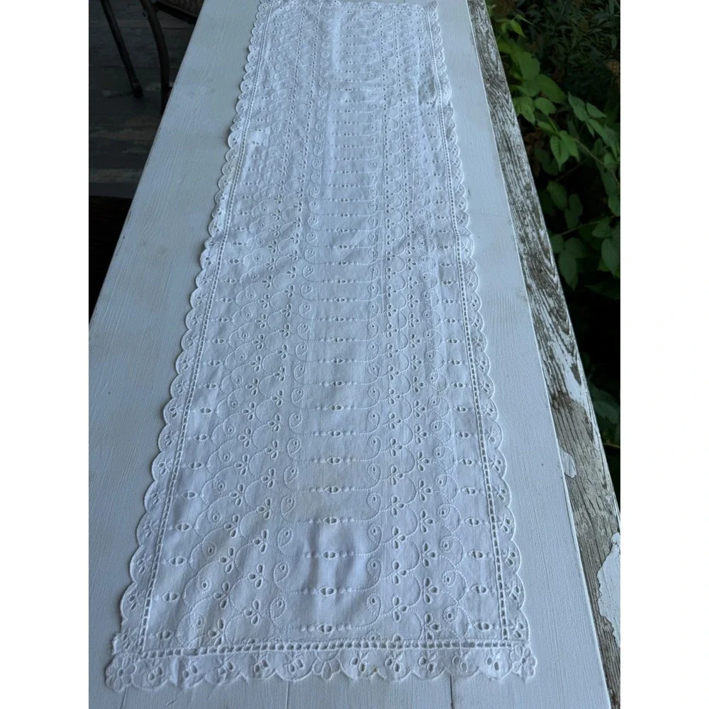Unbranded vintage white