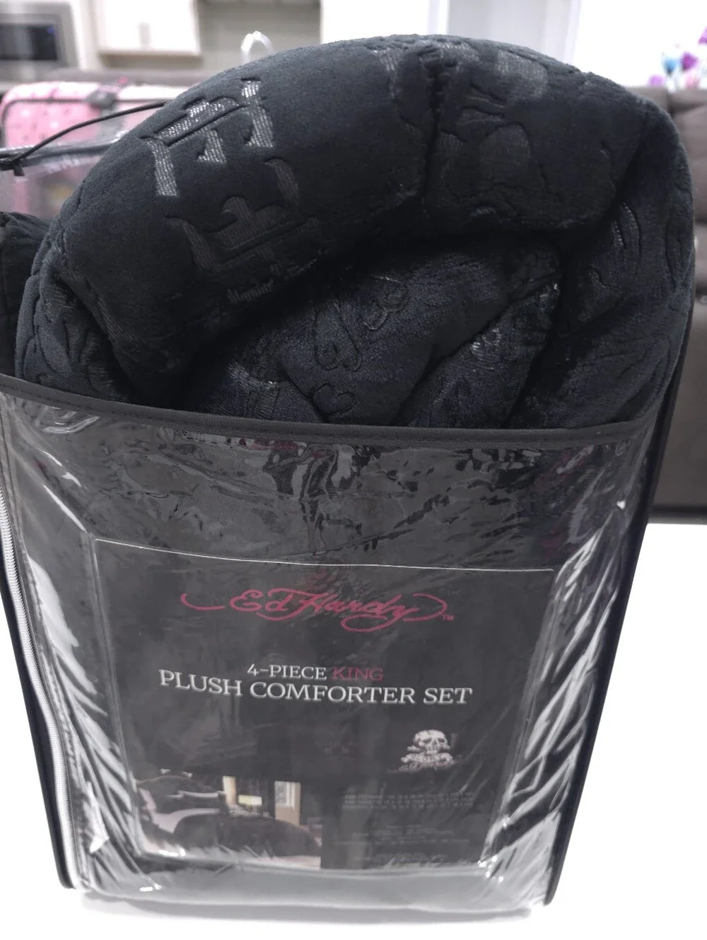 Ed Hardy 20in black 36in