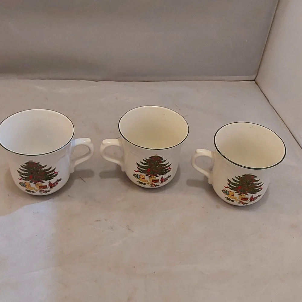 Vitromaster Festive Holiday Cups Set Of‎ 3
