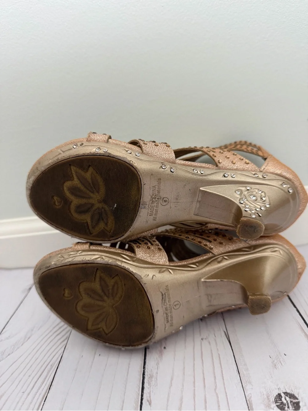 Dream Pairs shimmery rose