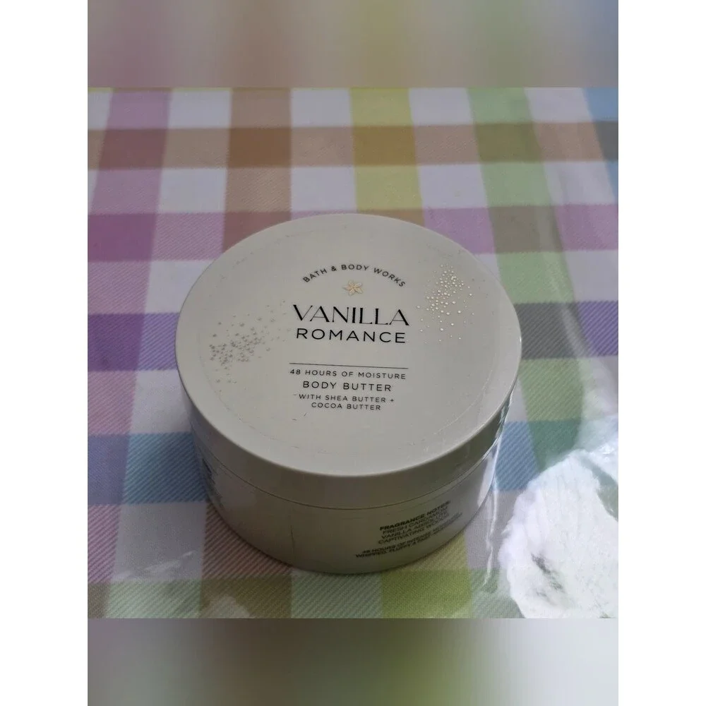 Bath & Body Works Vanilla Romance Moisturizing Body Butter 6.5oz NEW Rare