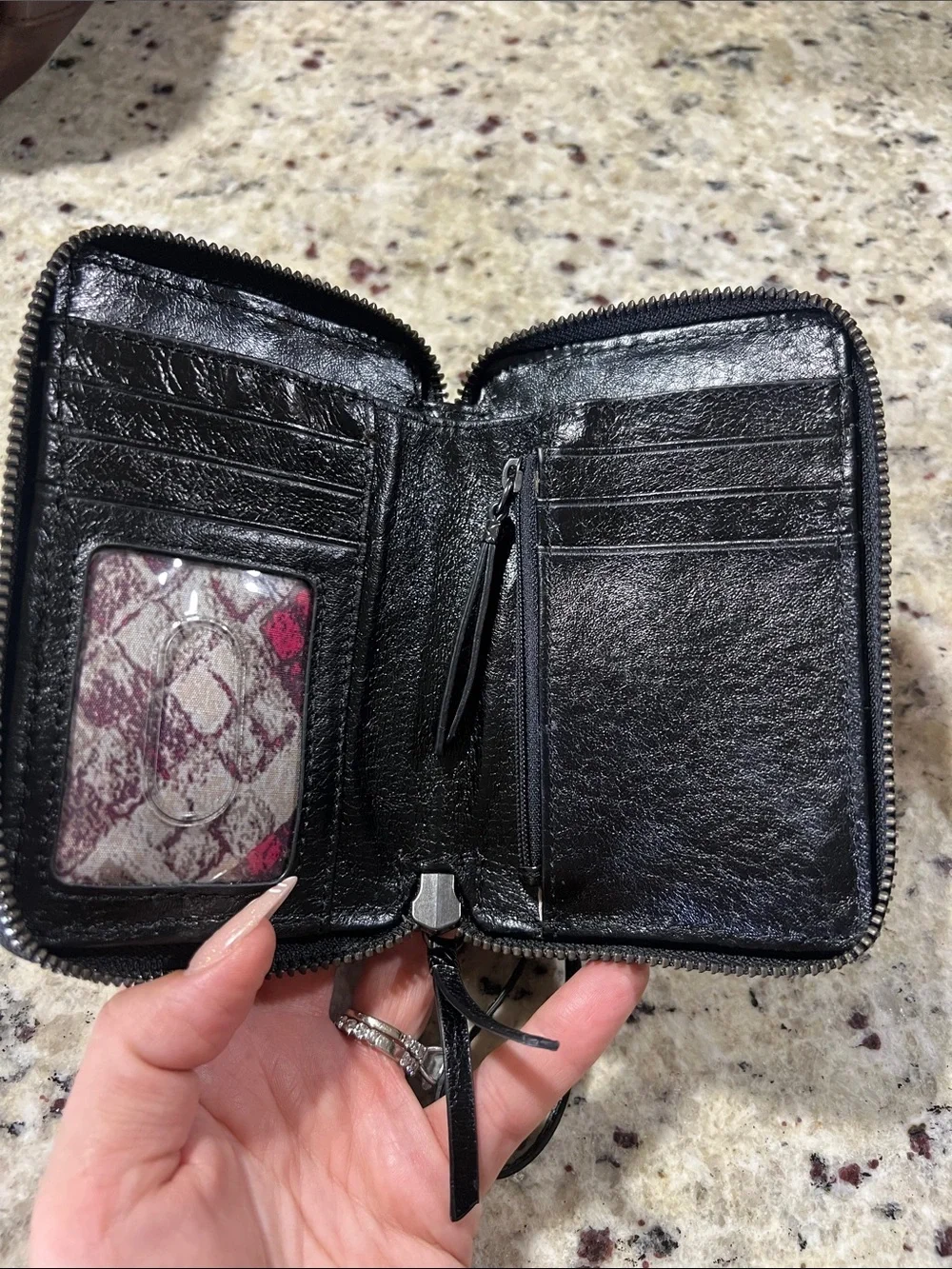 Elliott Lucca black woven