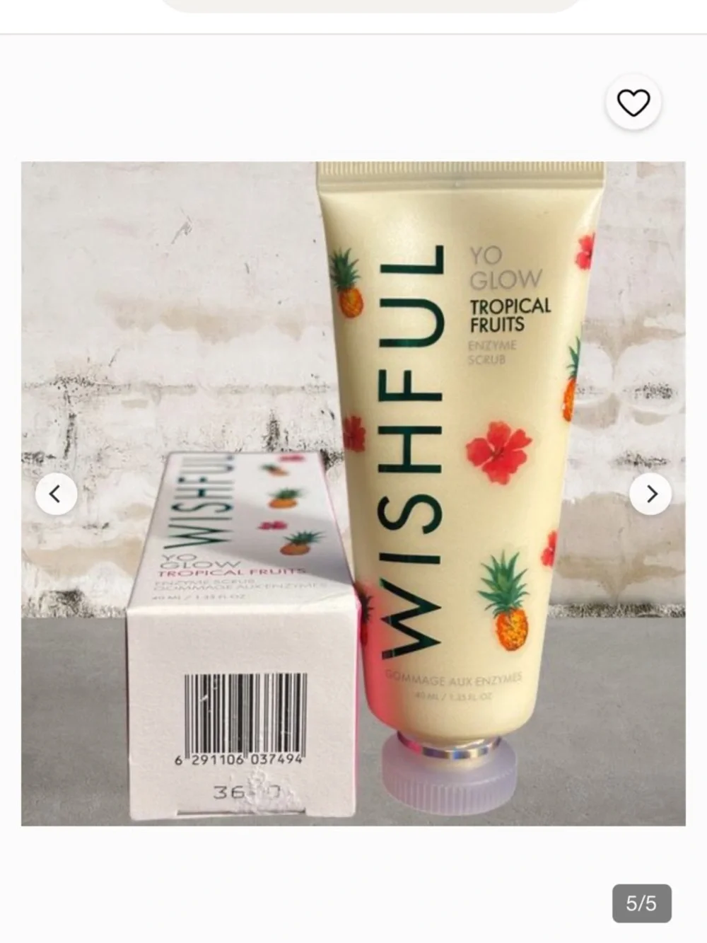 Wishful by Huda Beauty Yo Glow Tropical Fruits Enzyme Scrub