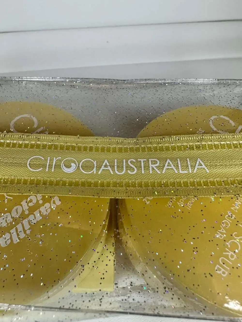 Ciroa Australia Vanilla-icious Body Butter and Sugar Body Scrub Gift Set