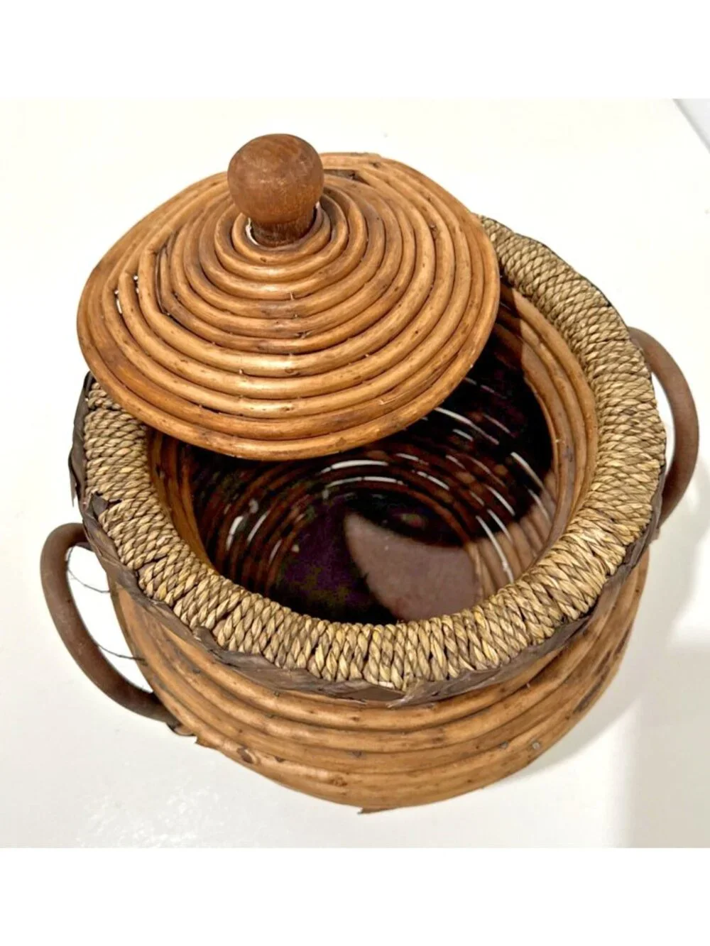 Vintage MCM Pencil Reed Coiled Basket Lidded With Handles Made in Italy