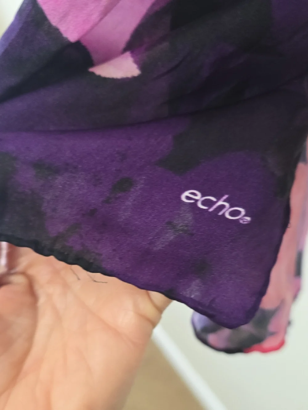 Echo elegant lightweight