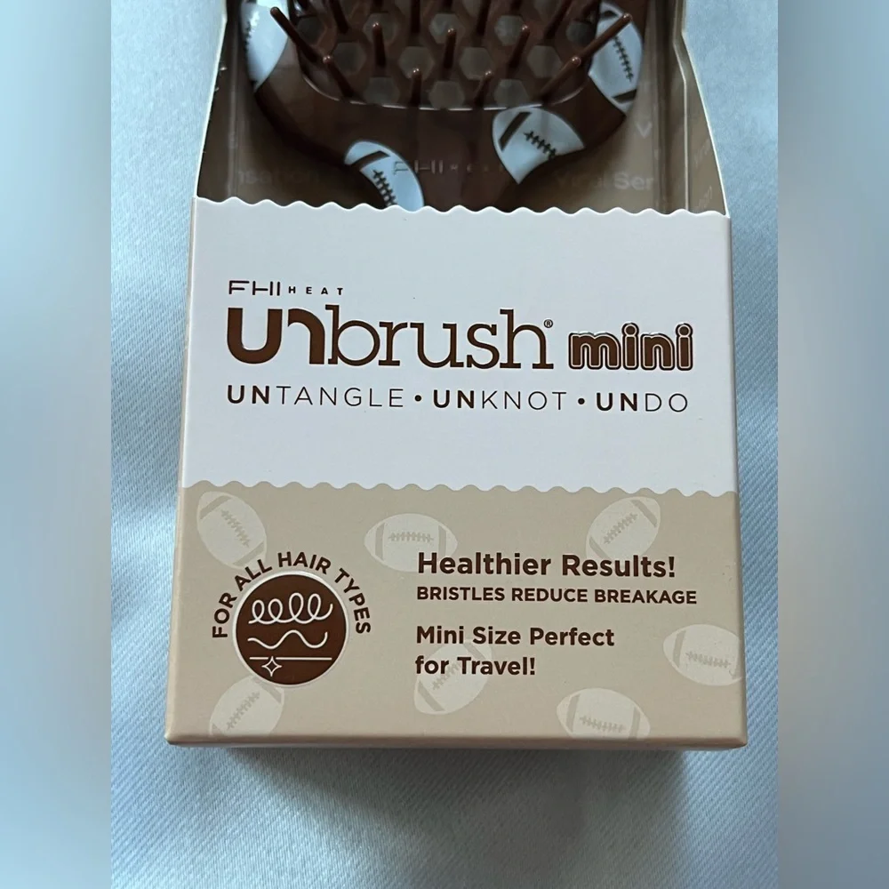 UNbrush mini football