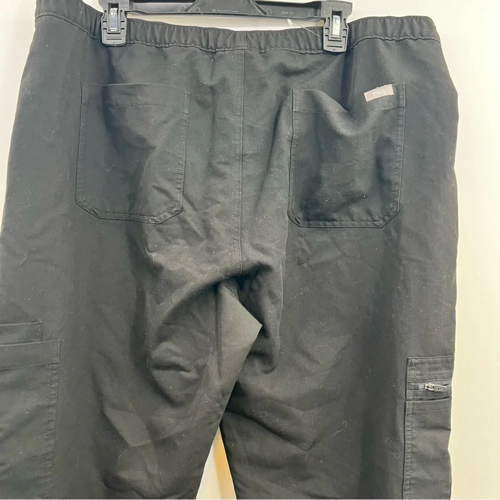 Figs good preowned