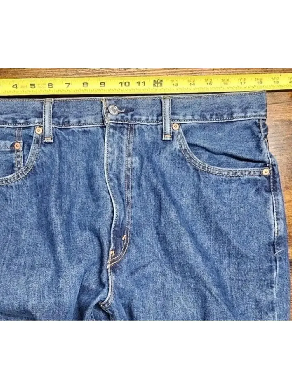VTG Levi’s 550 Relaxed Fit Jeans Brown Tab Men’s 36x34 Blue Denim Y2K‎