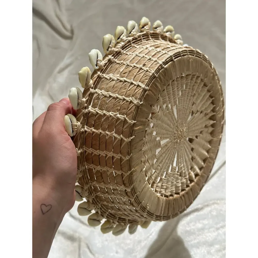 Artisan vintage hand