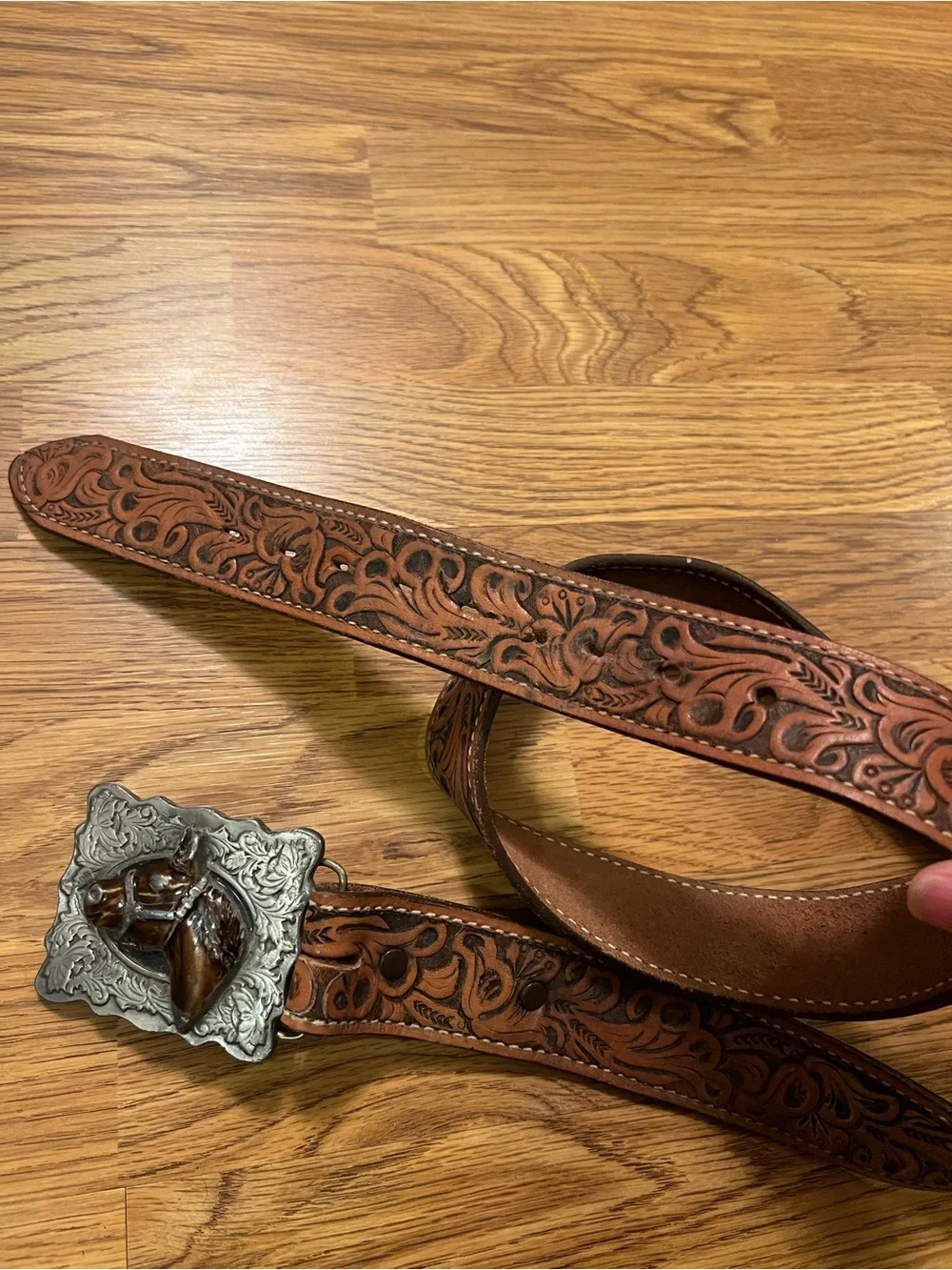 Vintage Unisex Brown Tooled Leather Western Belt with Decorative Buckle