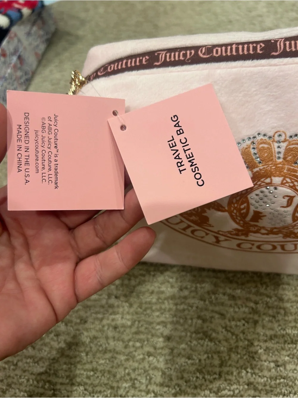 Juicy Couture soft light