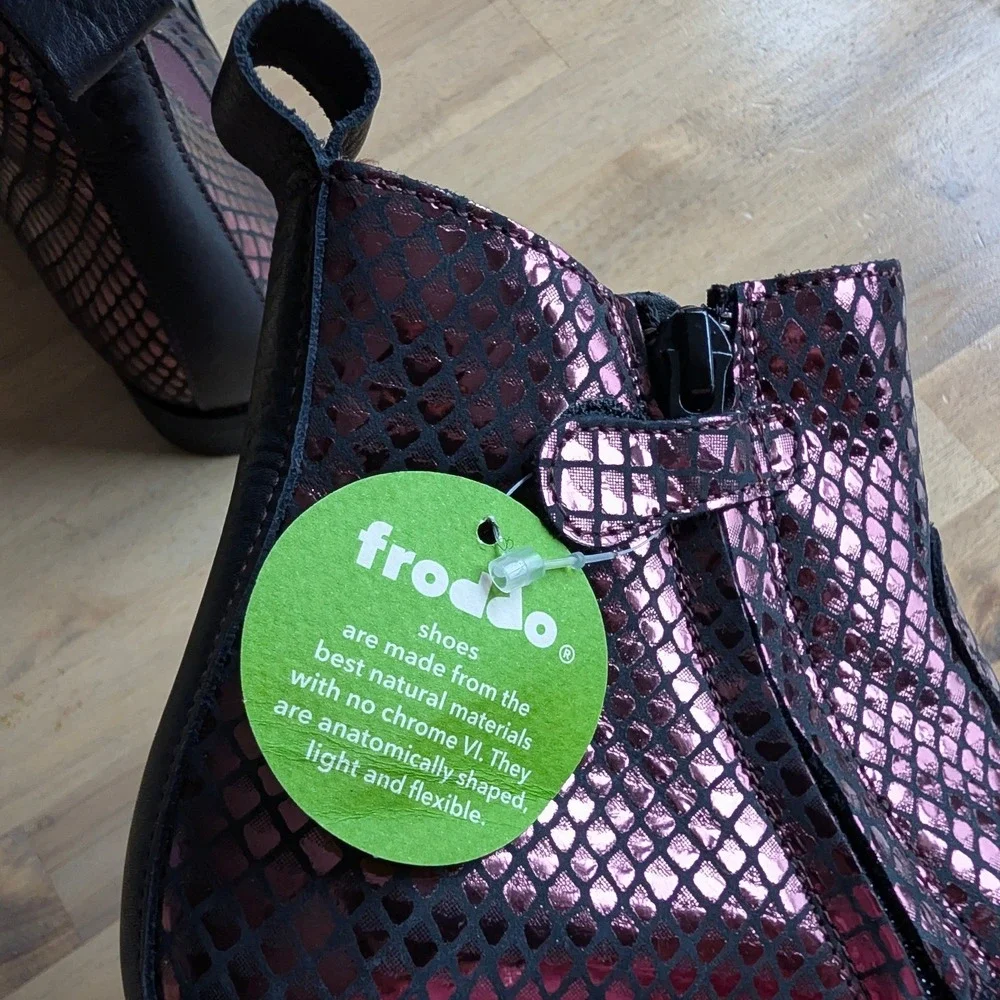 Froddo enchanting metallic