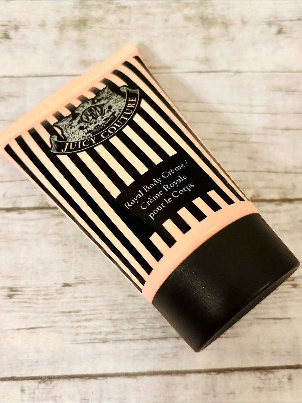 Juicy Couture opened tuberose