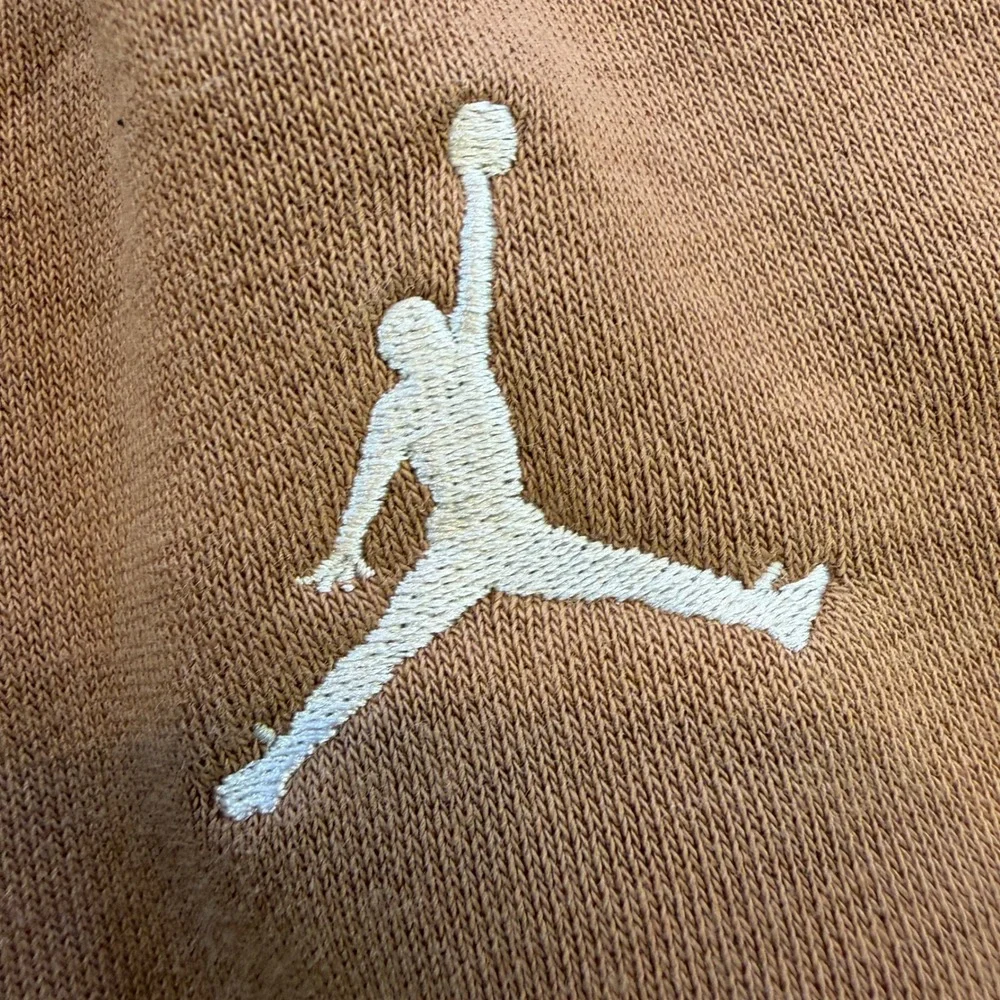 Jordan essentials fleece