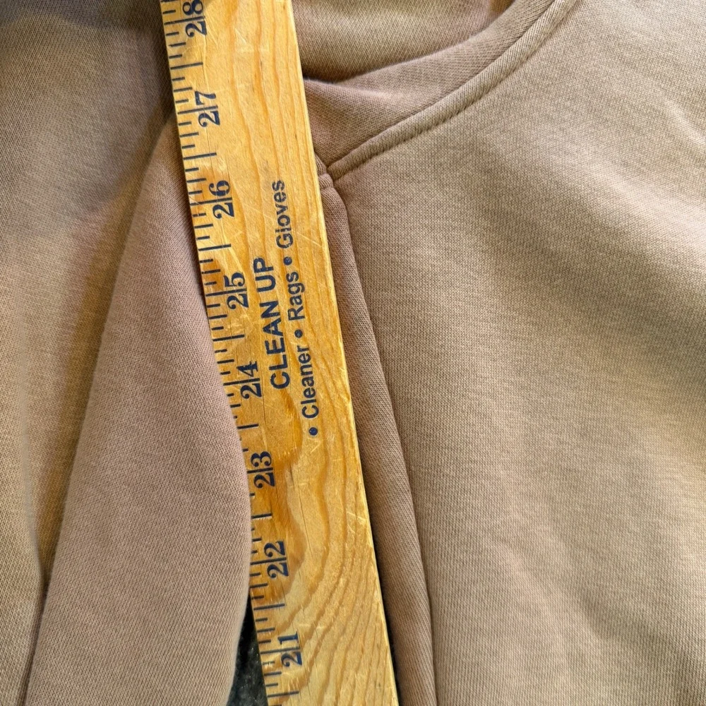 Jordan essentials fleece
