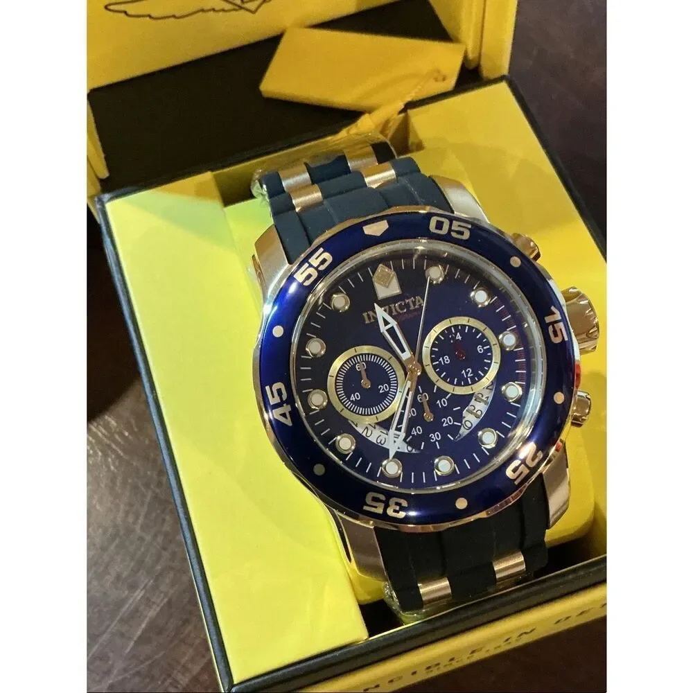 Invicta Pro Diver SCUBA Men’s Watch with Black Silicone Strap 48 mm 6983