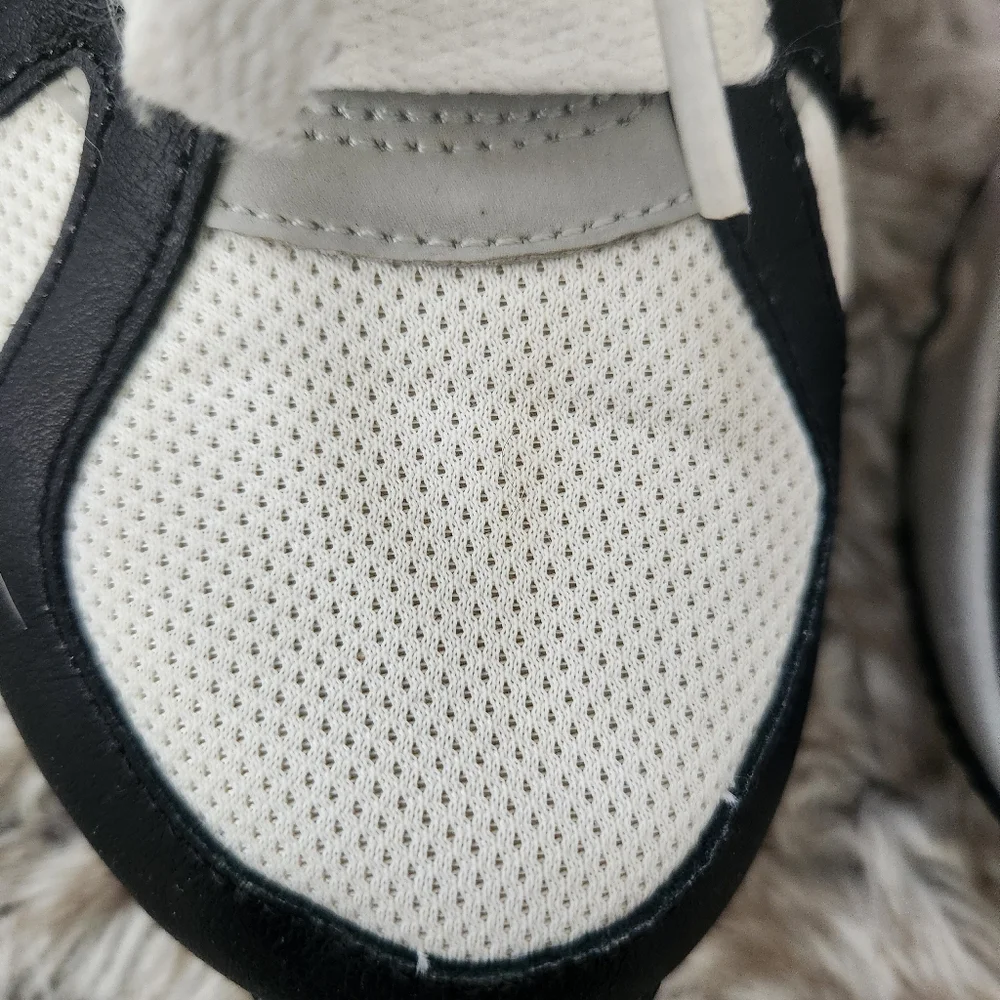 Nike white sneakers