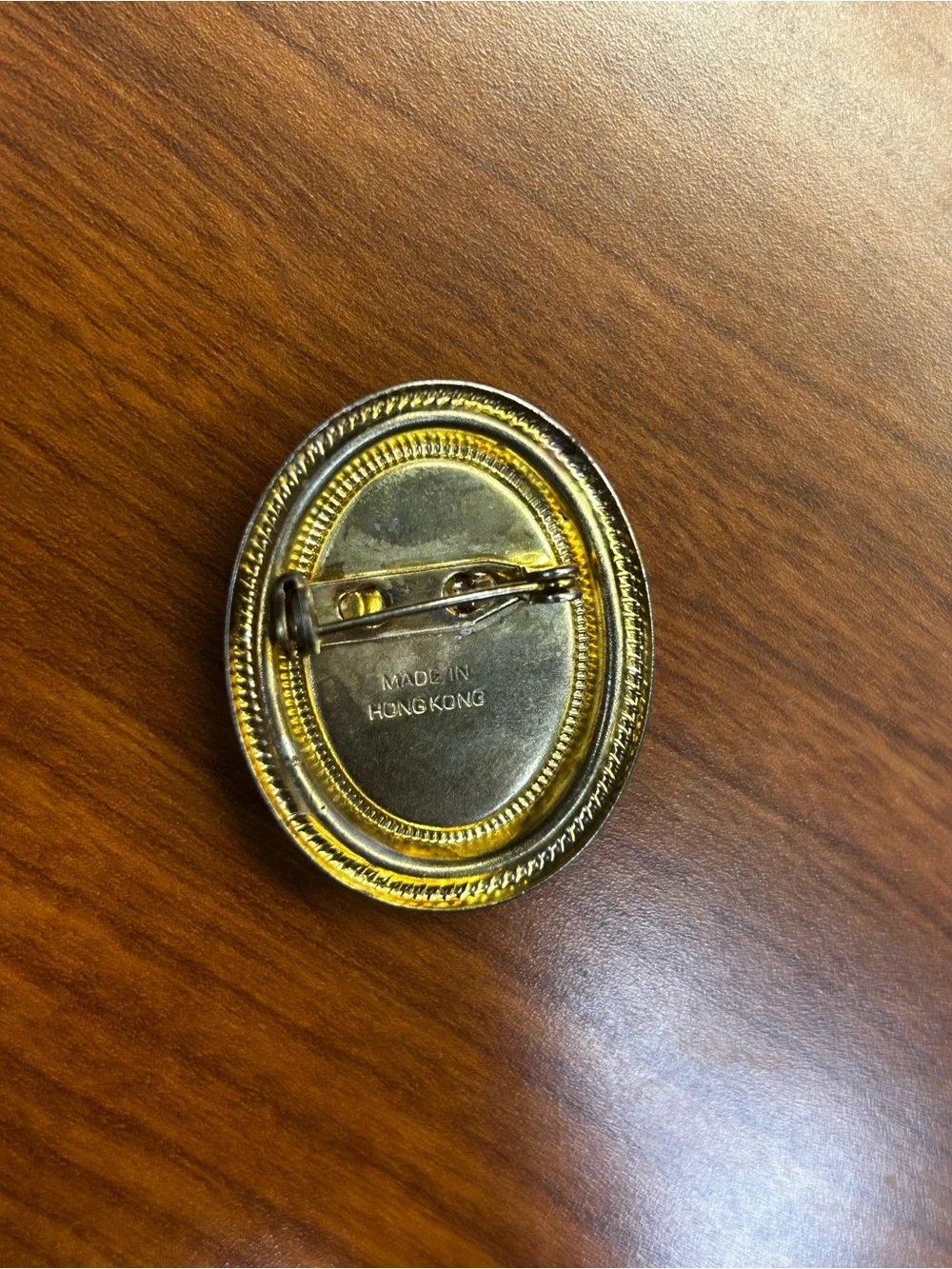 N/A classic oval