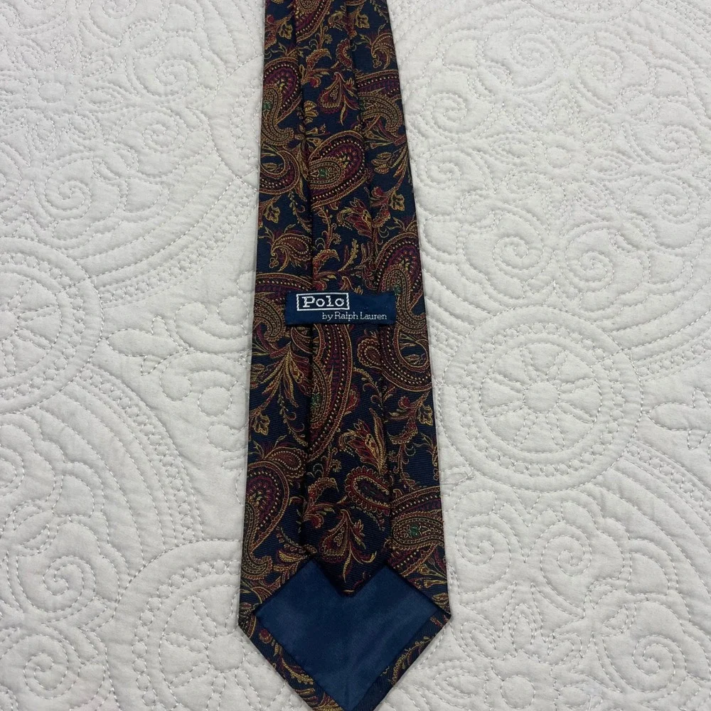 Polo Ralph Lauren provide formal keywords