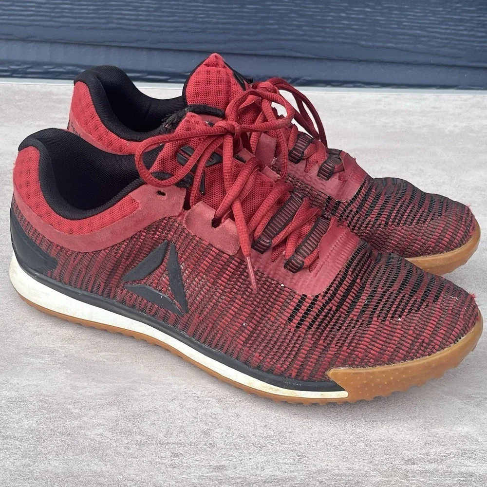 Reebok JJ‎ Watt 2 Low Mens 10 Red Black Low Top Lace Up Sneakers Trainers