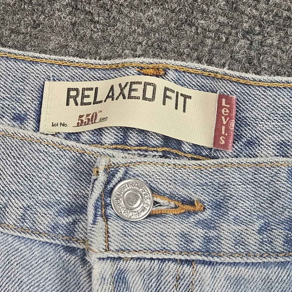 y2K Levis 550 Jeans‎ 36x34 Light Wash Distressed Frayed Grunge Baggy Denim