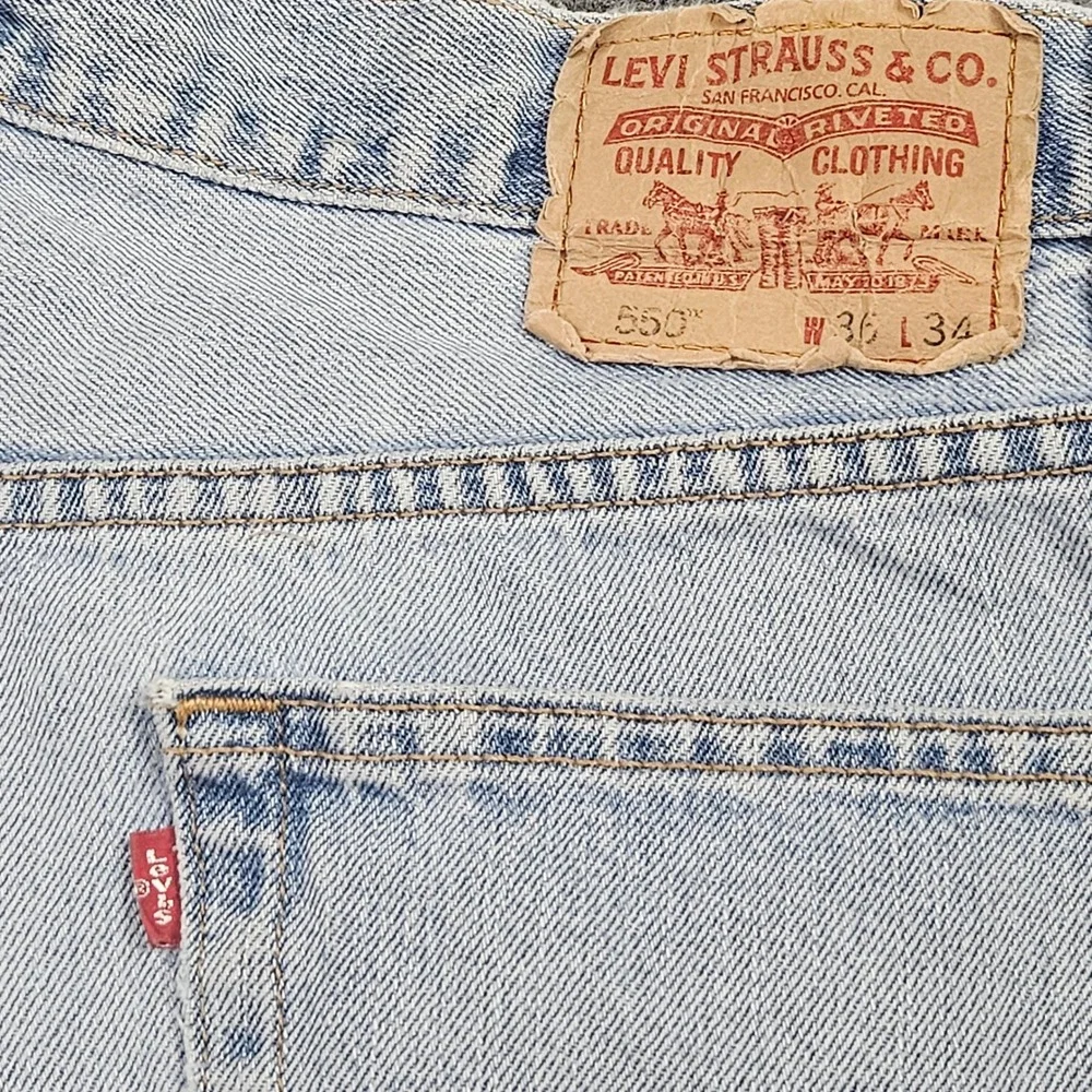 y2K Levis 550 Jeans‎ 36x34 Light Wash Distressed Frayed Grunge Baggy Denim