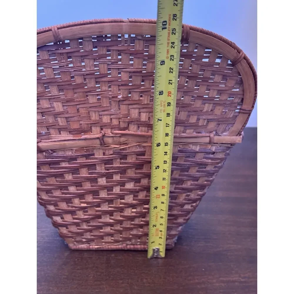 N/A woven wicker