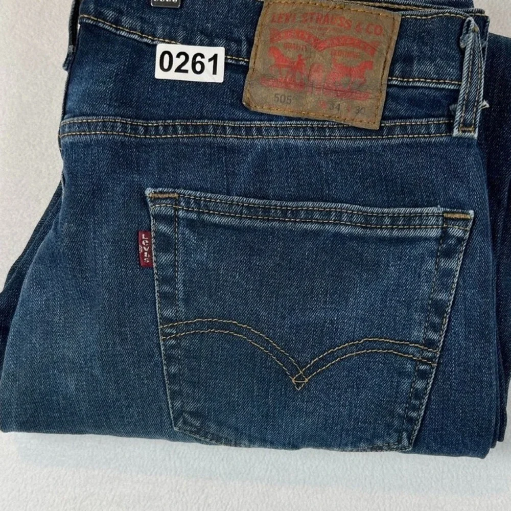 Levis classic levi