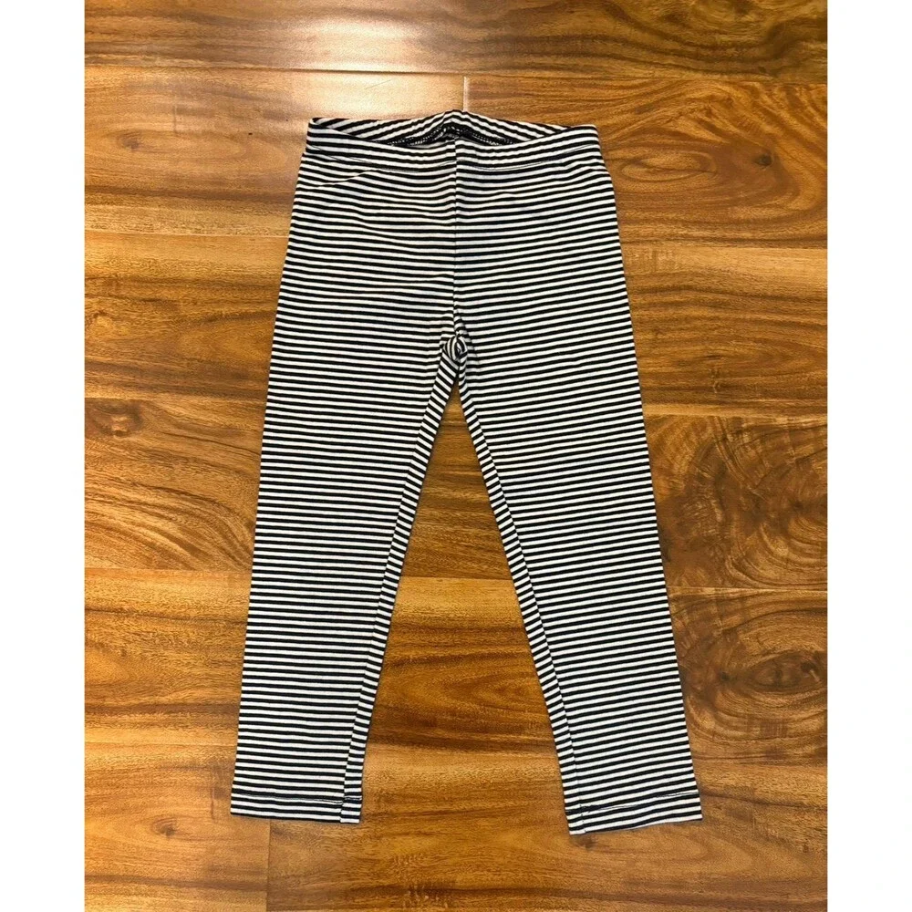 Old Navy free cat