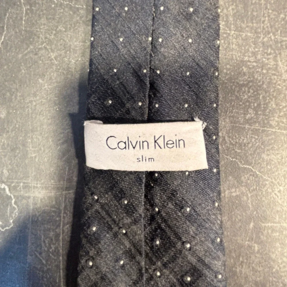 Calvin Klein calvin klein