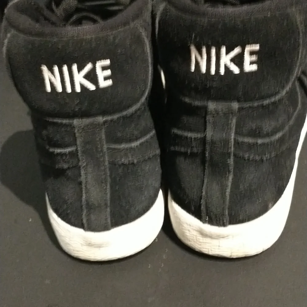 Nike good used