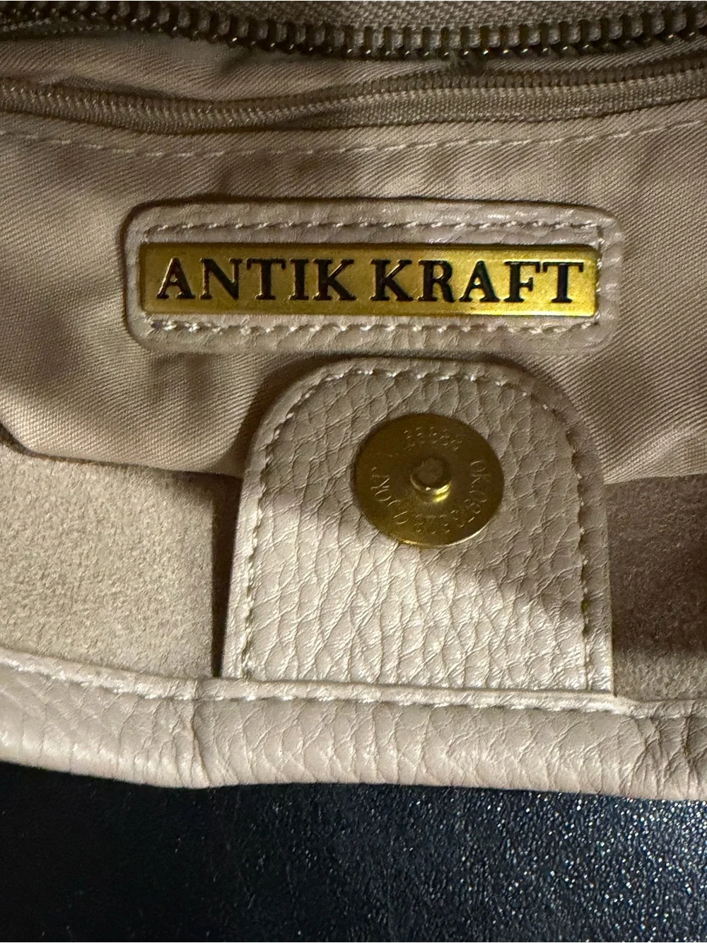 Antik Kraft timeless pebbled