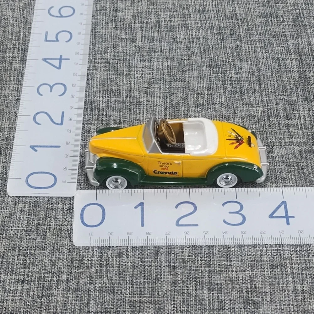 Gearbox crayola diecast