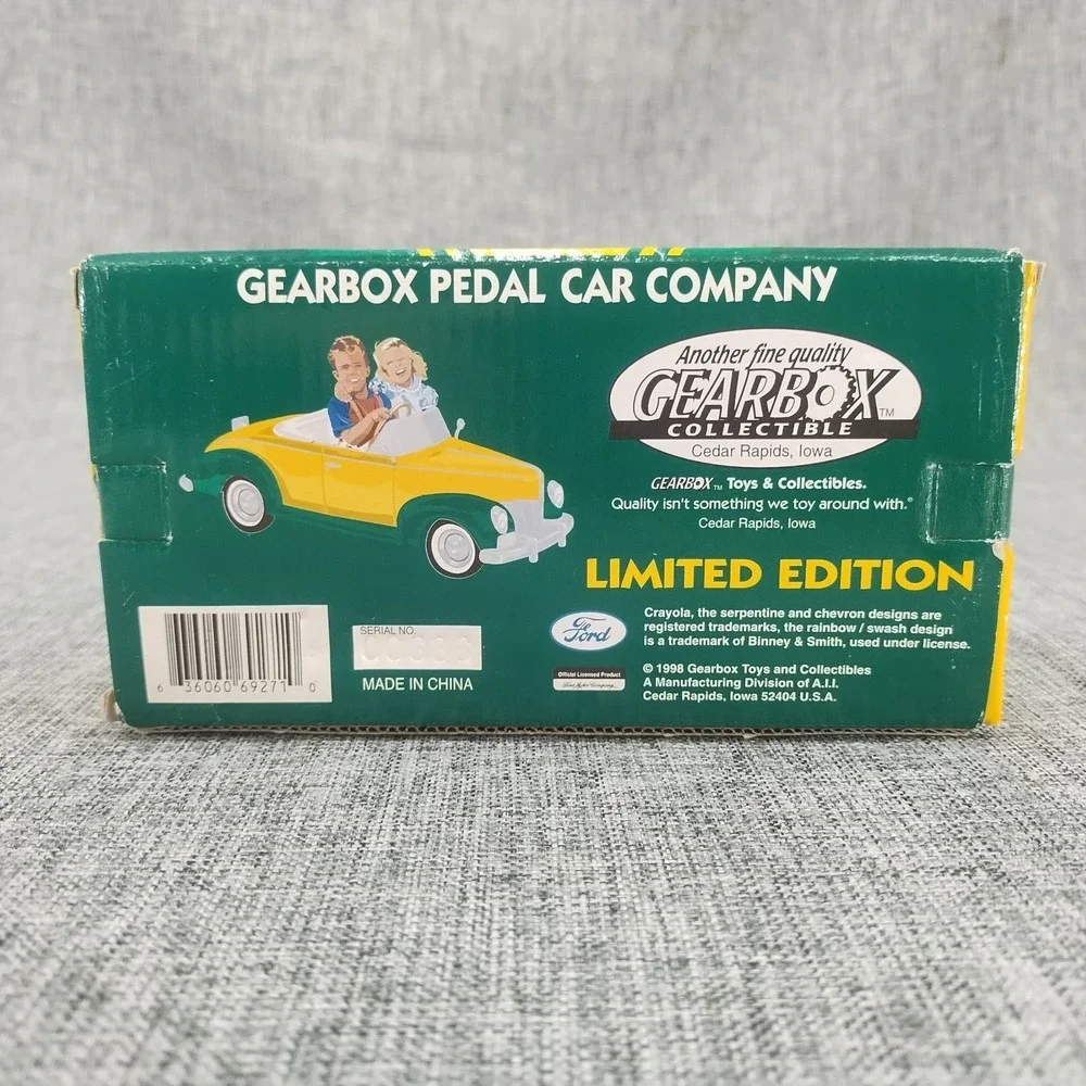 Gearbox crayola diecast