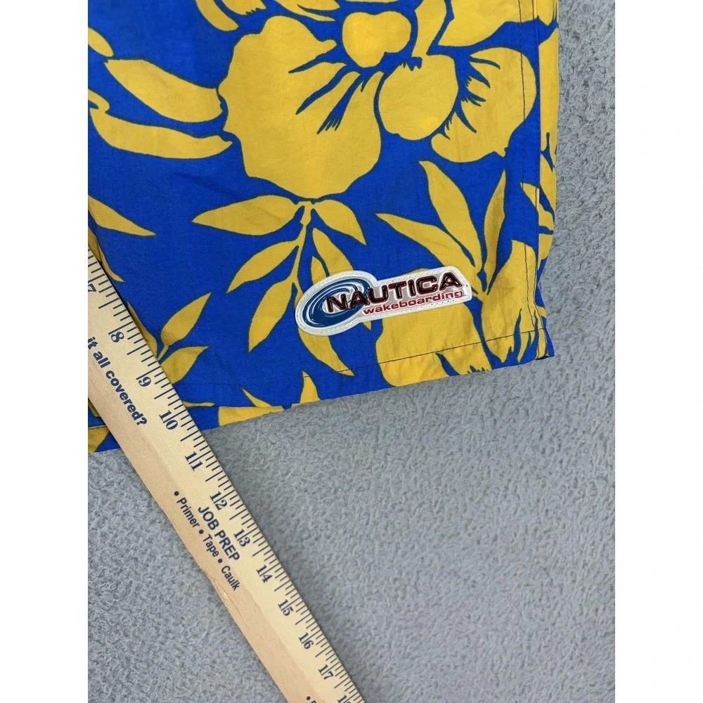 Nautica brand style