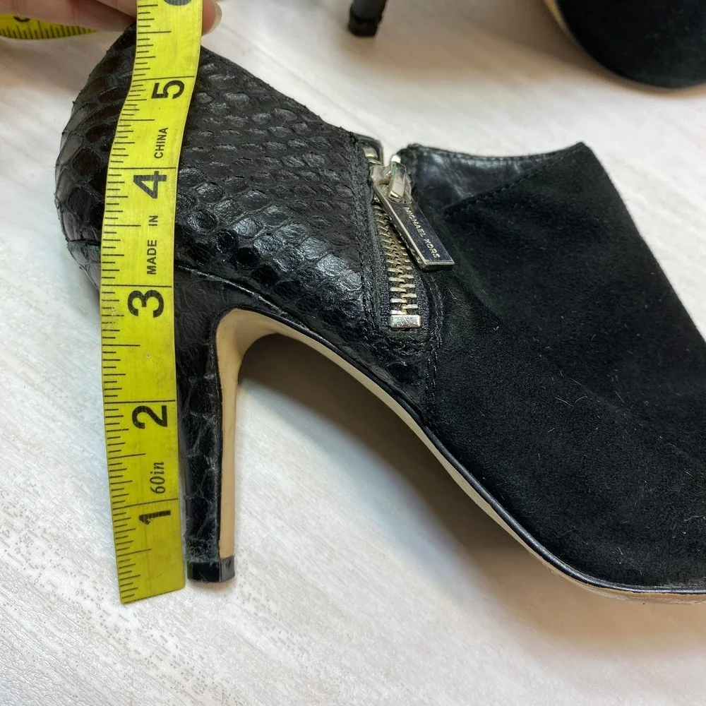 Michael Kors pre owned