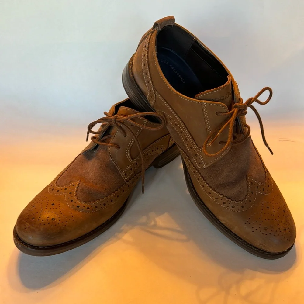 ROCKPORT CG7317 Men’s Wynstin Tan Wingtip Shoes Size 9.5 EUC