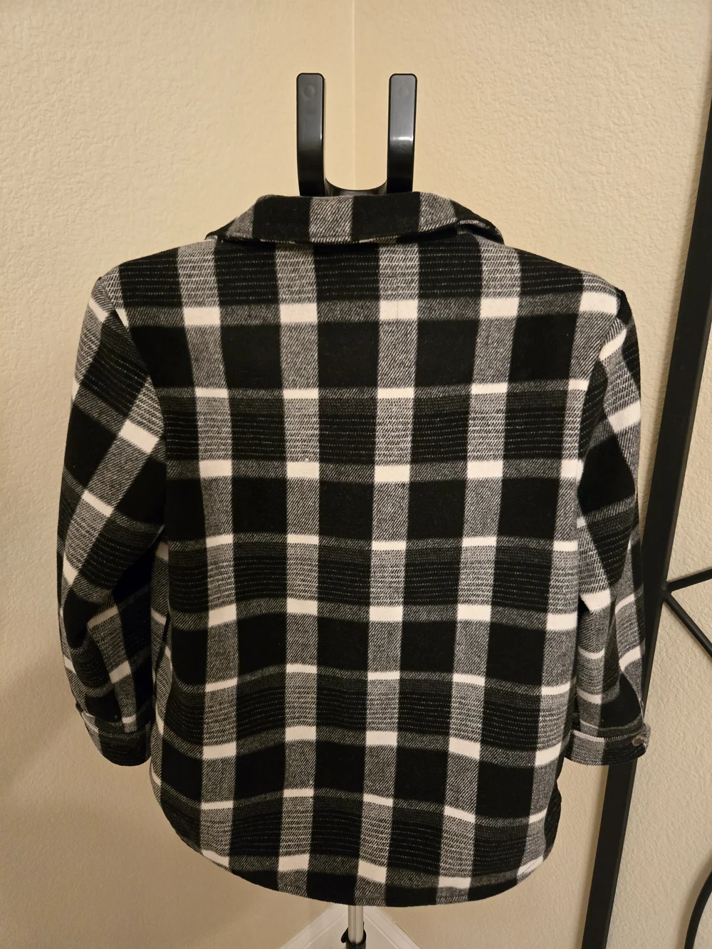 Old Navy Black & White Plaid Button-Up Kids Shirt Jacket