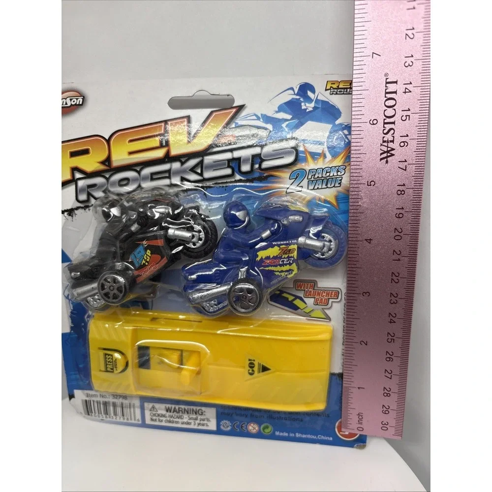 New Rev Rockets Motorcycles Press And Go Plastic Toys Motorcycle with Launch Pad