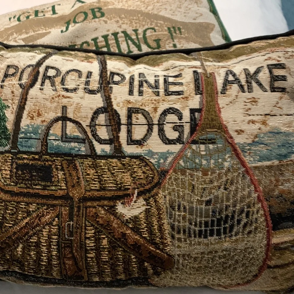 LA FRANCE Decorative Pillows