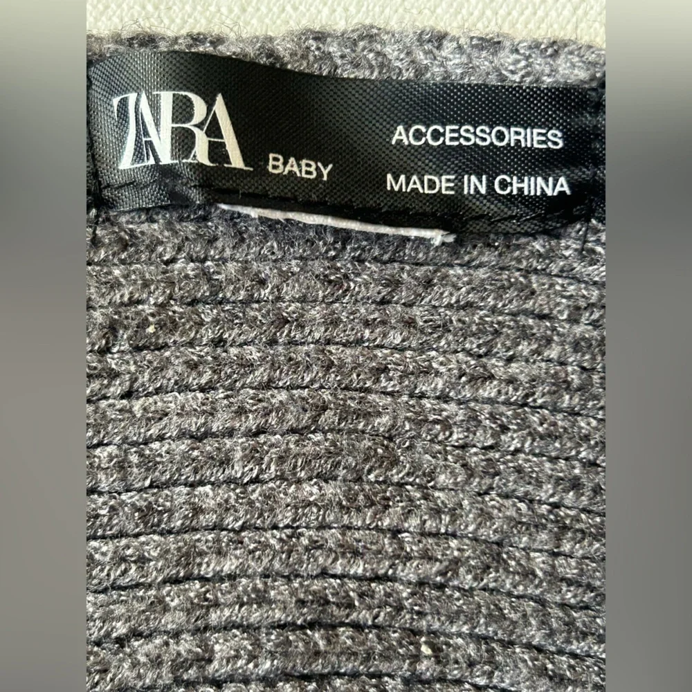 Zara baby gray
