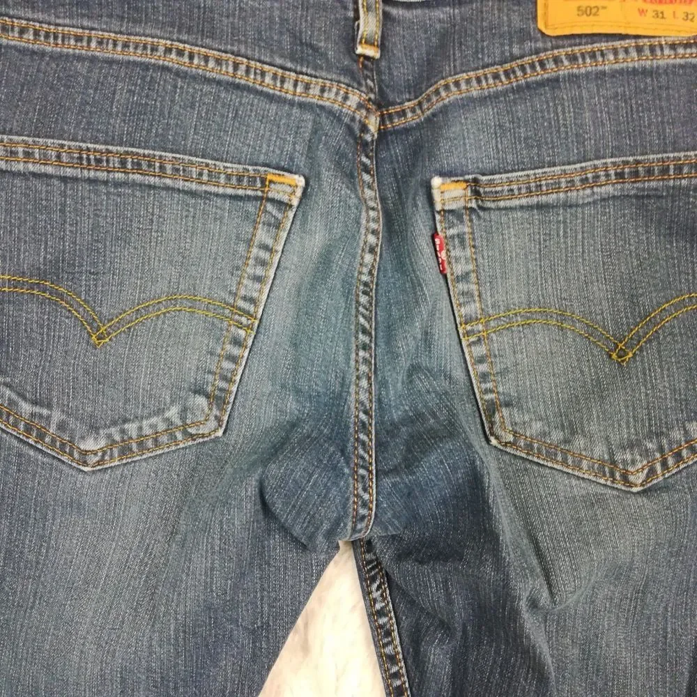 Levis levi mens
