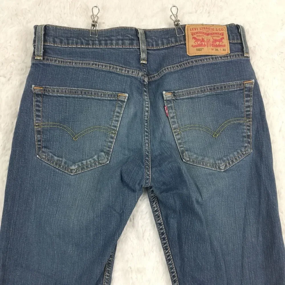 Levis levi mens