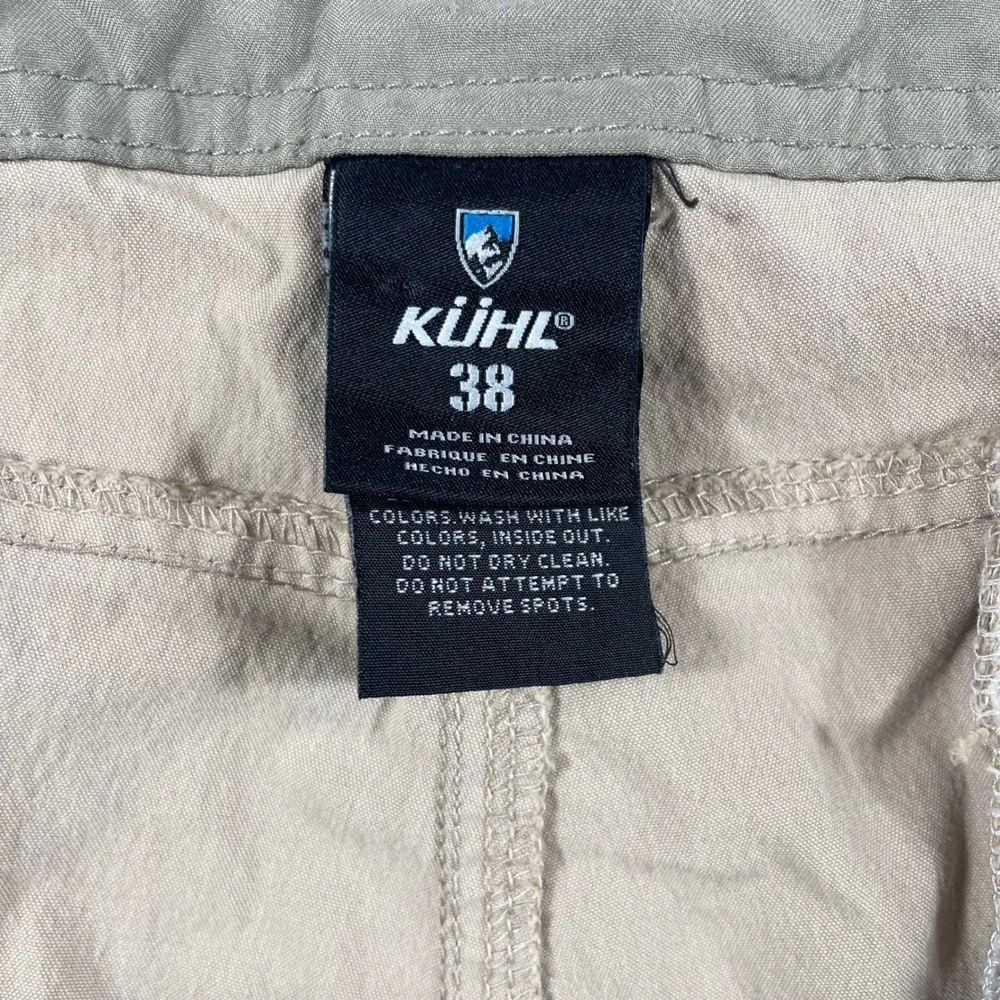 Kuhl Cargo Shorts Mens 38 Renegade Zipper Pockets‎ Khaki Tan Performance Hiking