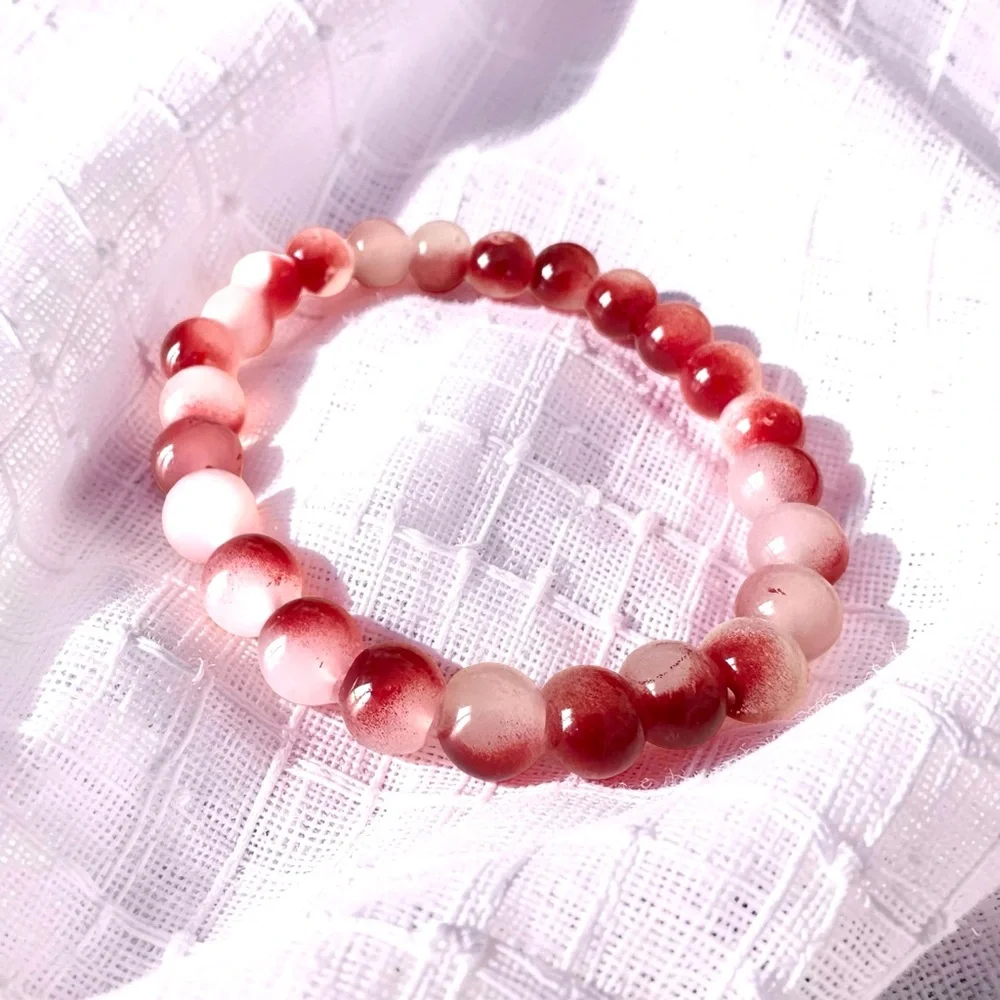 ⭐️ 5 for $25 Glass Crystal Red & White Beaded Stretch Bracelet Stackable