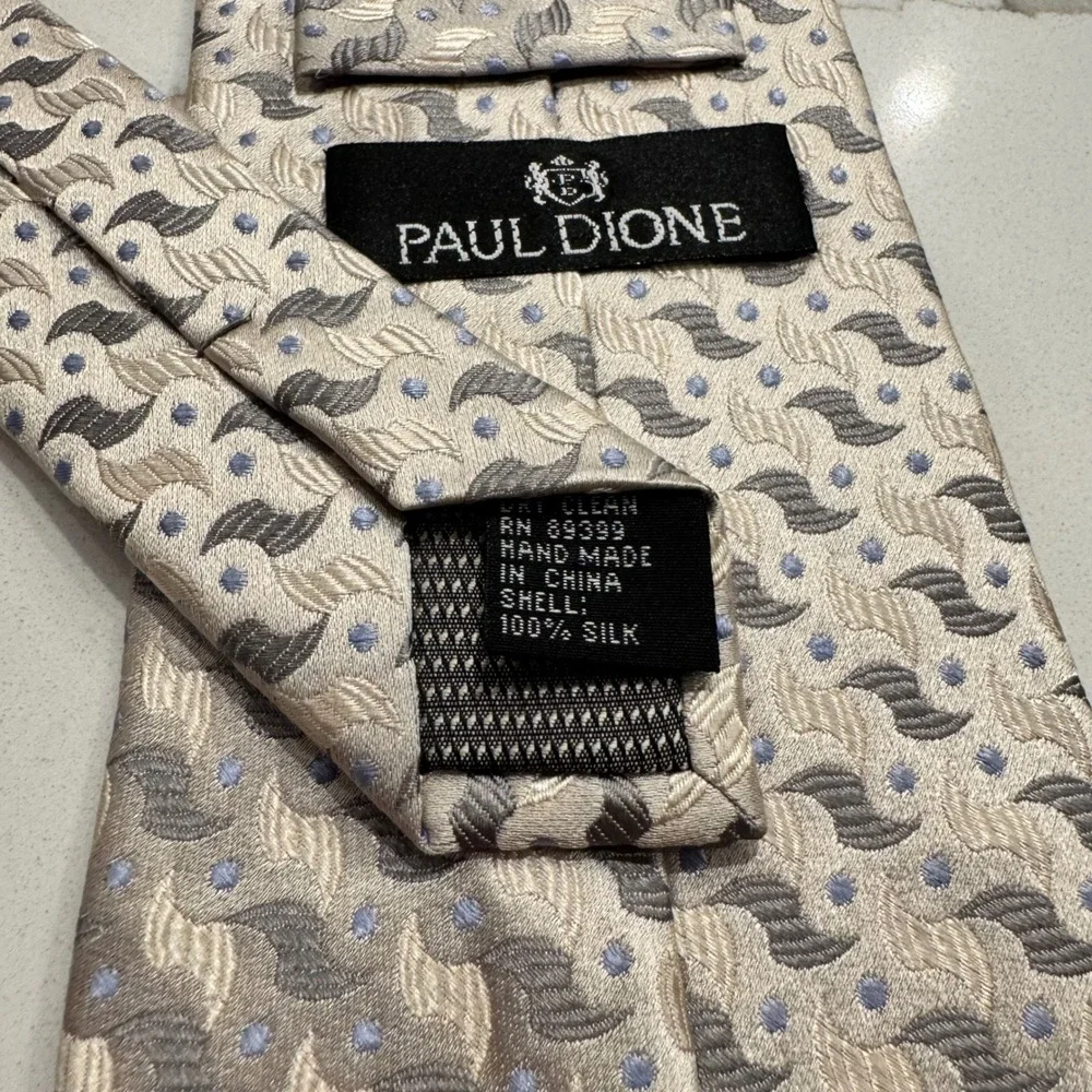 Paul Dione Mens Silk Tie Geometric Wave Polka Dot Champagne Silver Grey Handmade