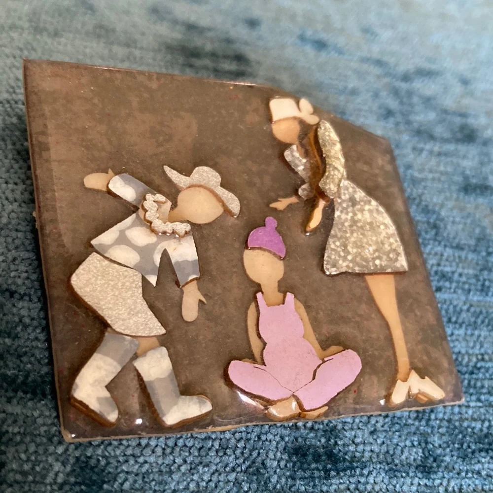 Lucinda People pin